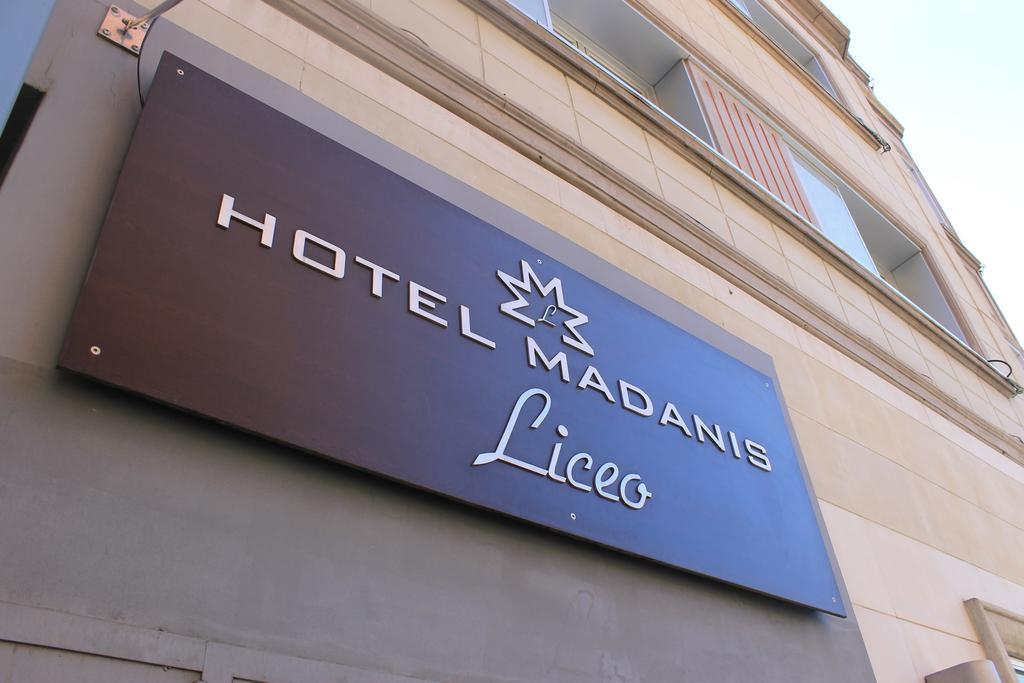 Hotel Madanis Liceo L'Hospitalet de Llobregat Luaran gambar